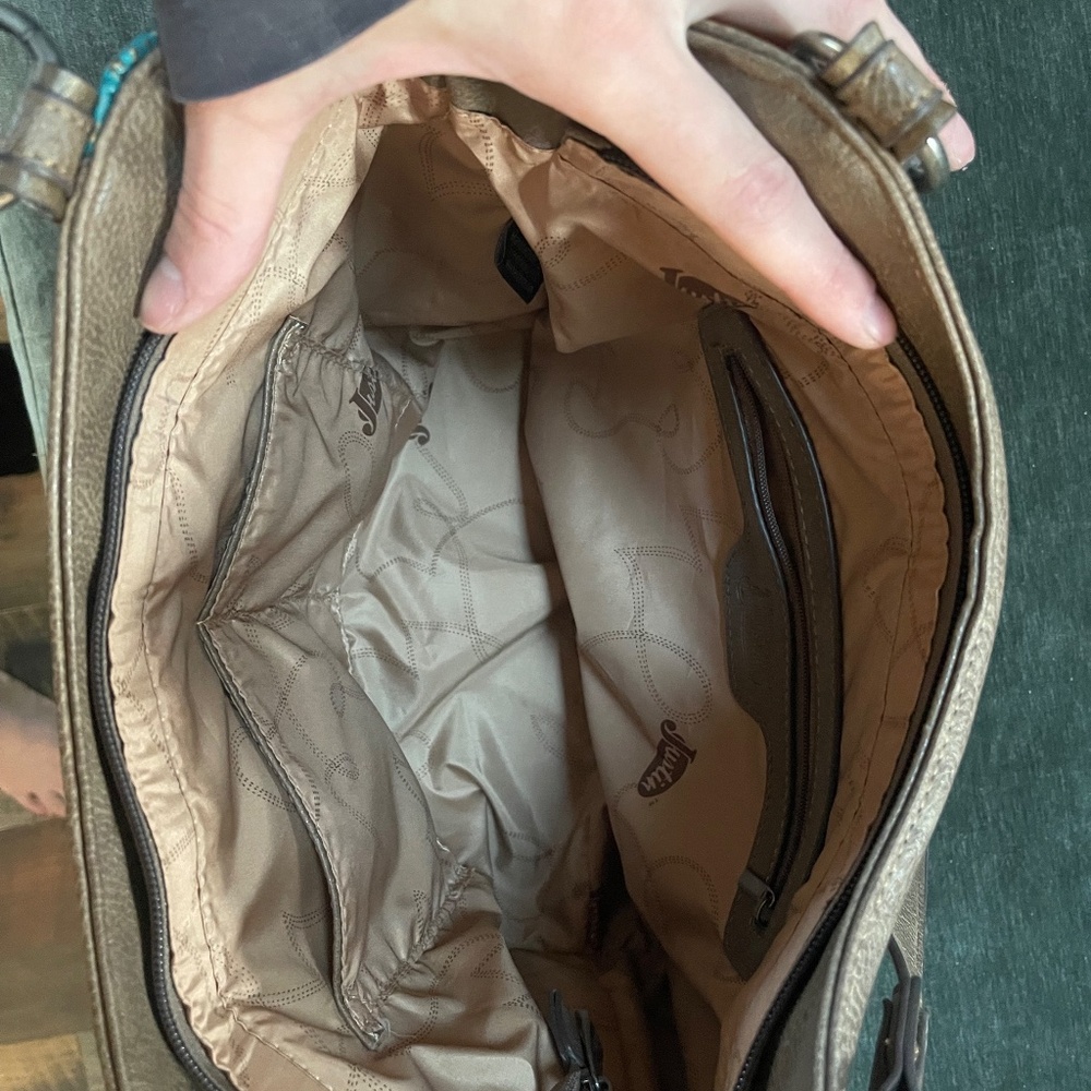 NWOT Justin Boots Concealed Carry Shoulder Bag - Picture 4 of 6
